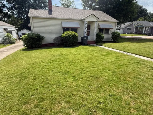 3913 16th Ave, Phenix City, AL 36867