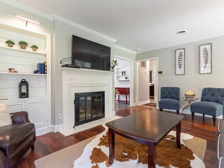 Another view of the living room.