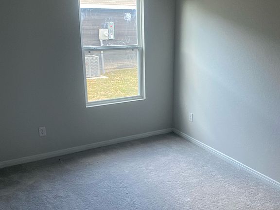 2nd image of 296 Road 5138