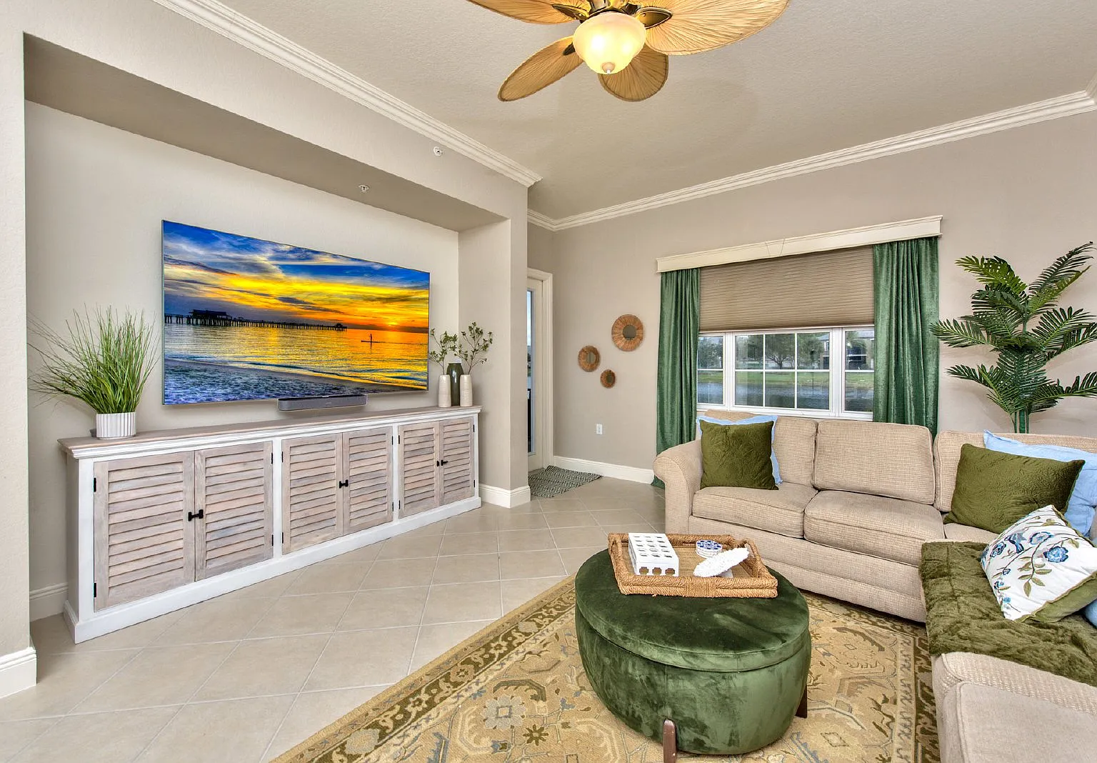 3 bed, 3.0 bath, $3,000 — Photo 2