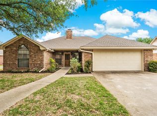 311 E Chapman Rd, Hewitt, TX 76643