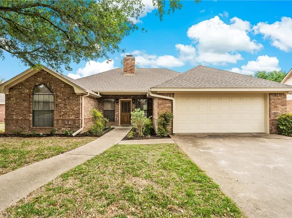 311 E Chapman Rd, Hewitt, TX 76643