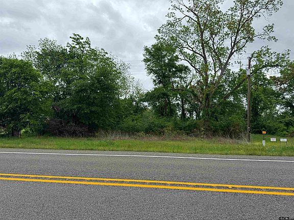 4th image of 19821 State Highway 135