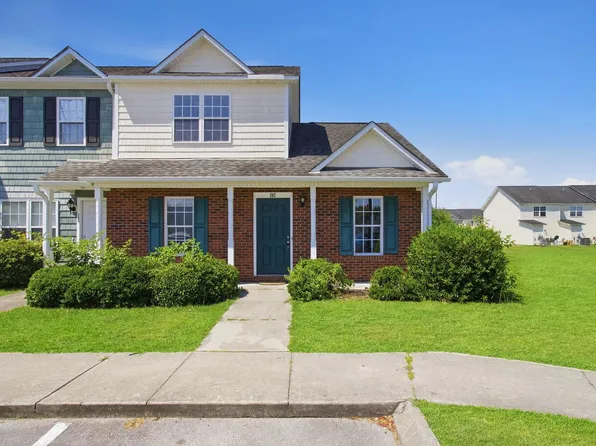 207 Ashwood Dr, Jacksonville, NC 28546