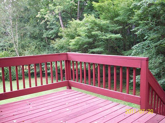 4th image of 3944 Fairington Dr