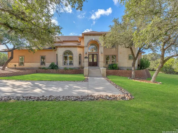 732 Pr 1712, Mico, TX 78056