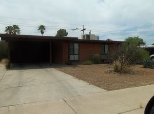 8101 E Baker Dr, Tucson, AZ 85710