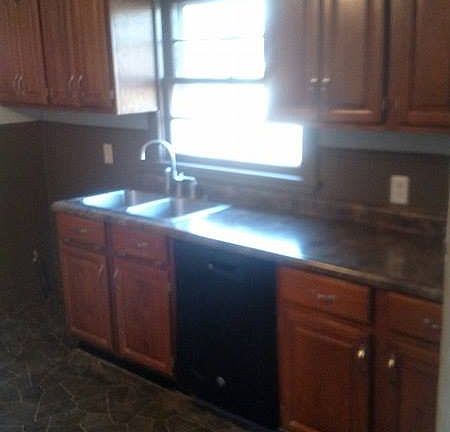 2nd image of 305 W 2nd St
