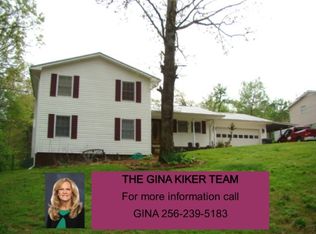 1002 Leenane St, Weaver, AL 36277