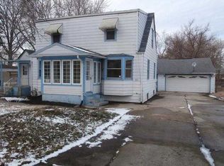 17W332 Karban Rd, Oakbrook Terrace, IL 60181