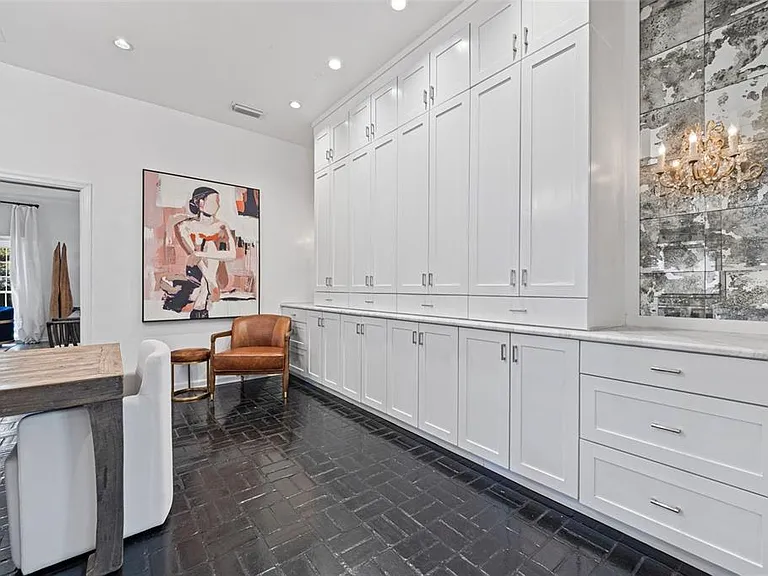 3301 W Morrison Ave — Photo 16