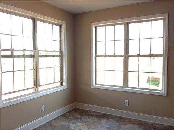5th image of 43 Meadow Wood Park Lot 43