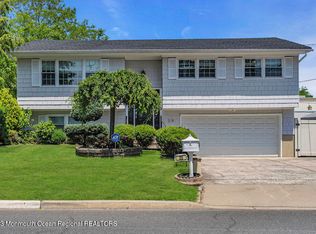 20 Monroe St, Keyport, NJ 07735