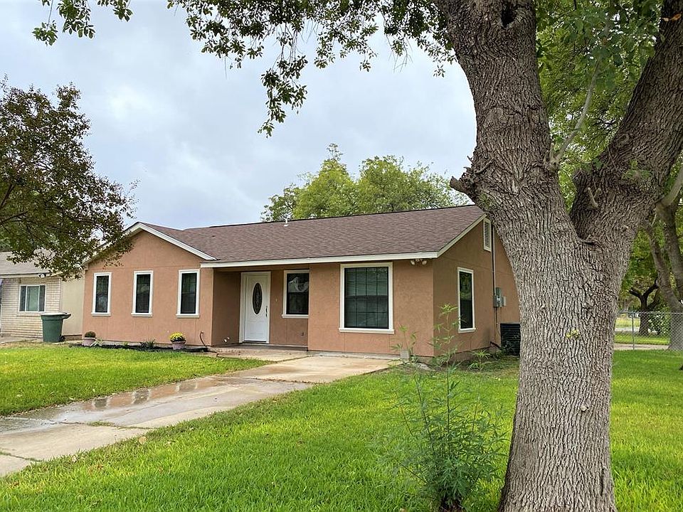 1st image of 501 Perez St