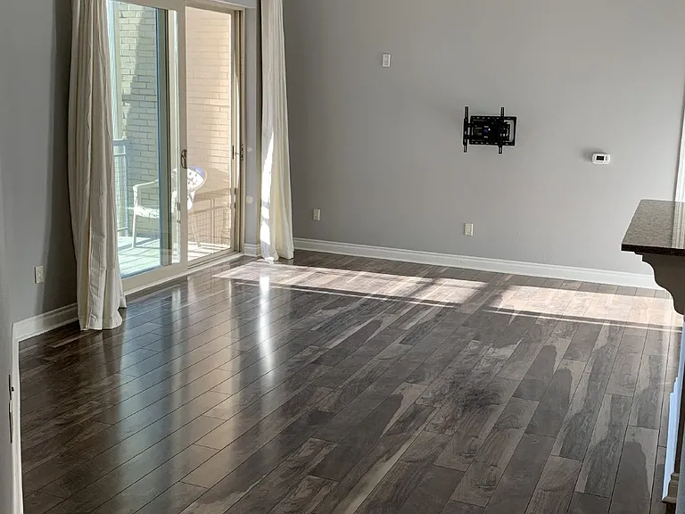 1700 N Emerson St #306 — Photo 3
