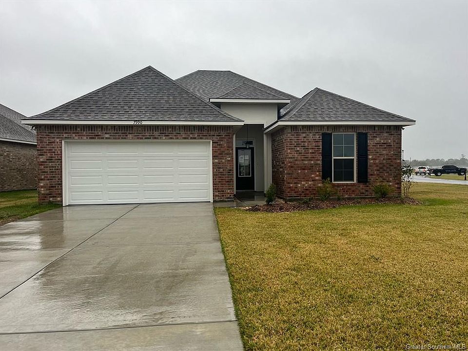 1st image of 7990 Lecompte Towne Other