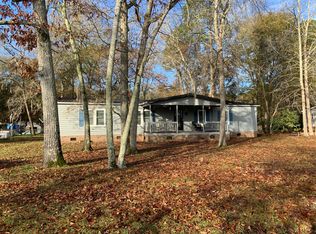 1095 Longpoint Rd, Cross, SC 29436