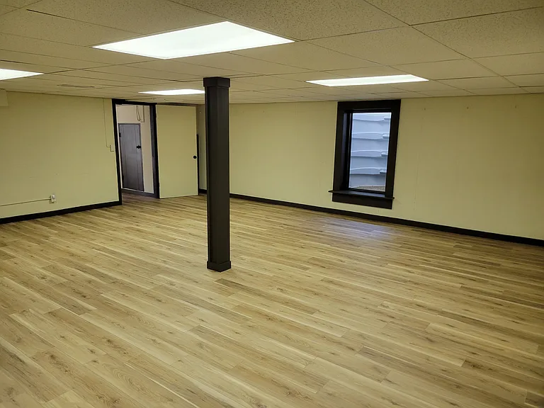 3219 Lorraine Ave — Photo 13
