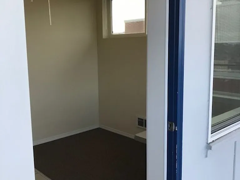 Affordable Studios on Cap Hill! — Photo 19