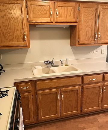 4th image of 10851 S Keating Ave
