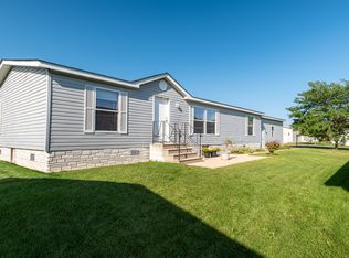 2209 Blossom Ln, Belvidere, IL 61008