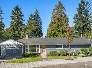 14025 23rd Ave NE, Seattle, WA 98125