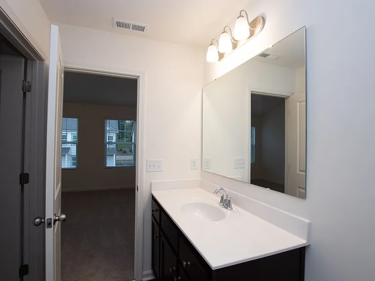 14147 Clayborn St — Photo 14