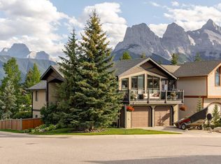 101 Wapiti Close, Canmore, AB T1W3B2