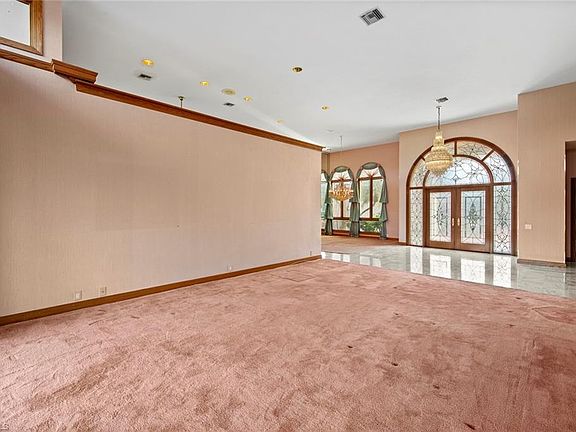 5th image of 15521 Gullane Ct