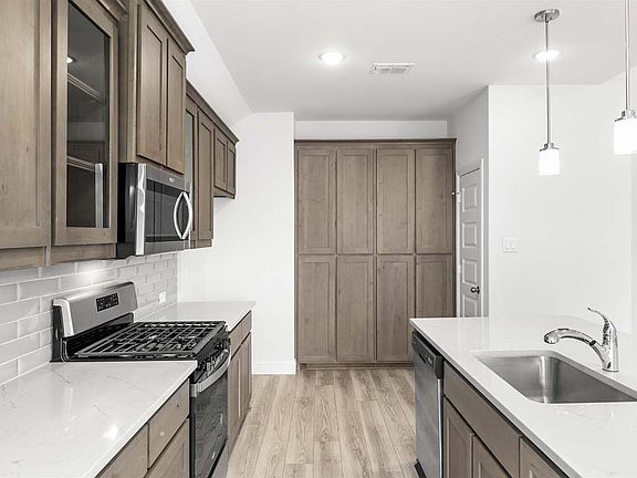 05_Prosper Representative Photo