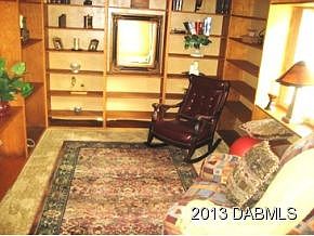 5th image of 165 Neptune Ave