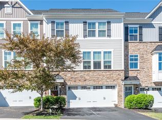 132 Curtis Ct, Sewickley, PA 15237