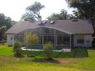 580 Seneca Oaks Cir, Mount Dora, FL 32757