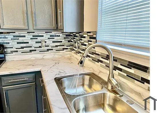 1511 Blue Grass Pkwy — Photo 11
