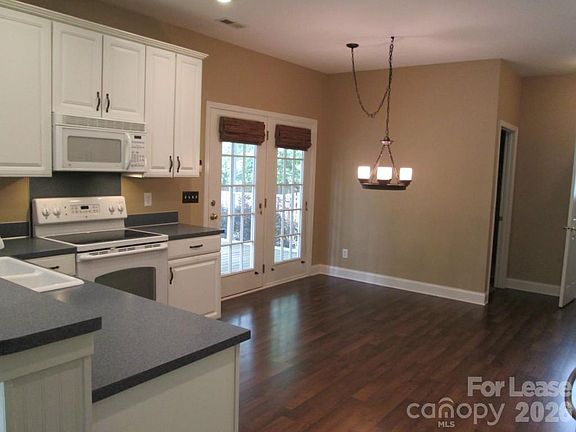 5th image of 9513 Wilson Hall Dr