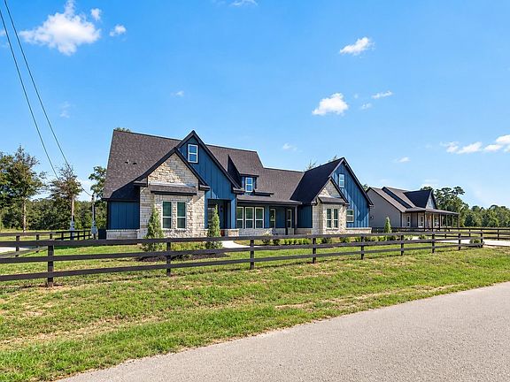 5th image of 160 County Road 37301