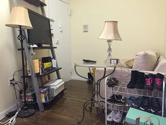 Rented by Ink Realty Services LLC | media 33