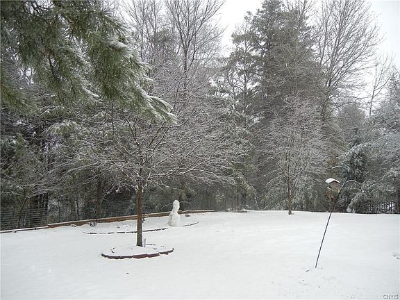 5th image of 9597 Mira Ln