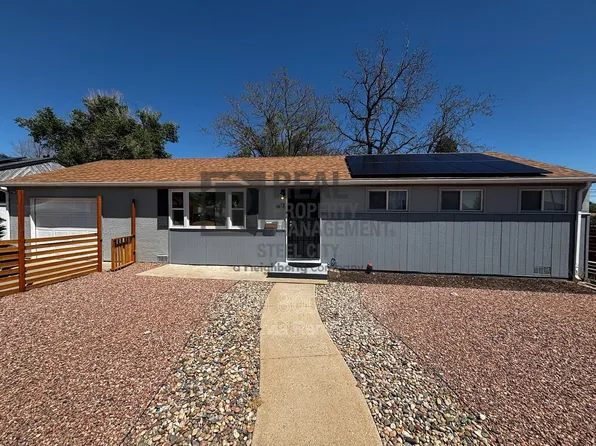 1612 Jerry Murphy Rd, Pueblo, CO 81001