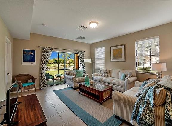 2nd image of 3783 Pino Vista Way Unit 102