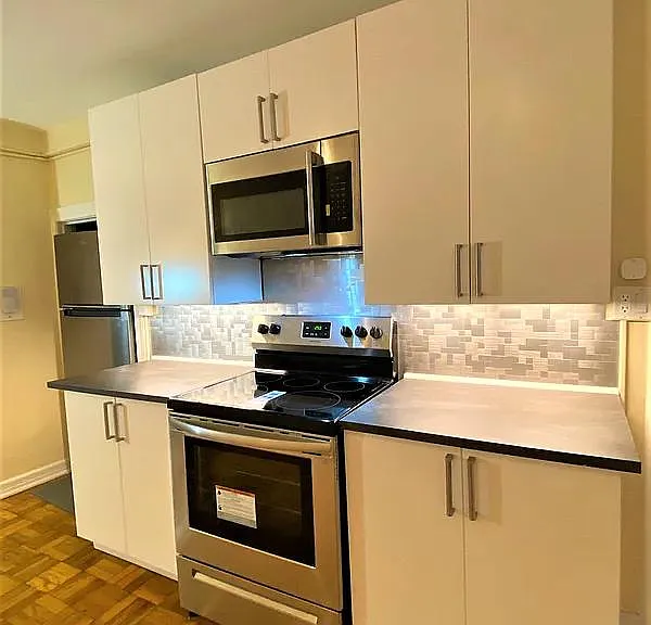 413 E 85th St #1W — Photo 3