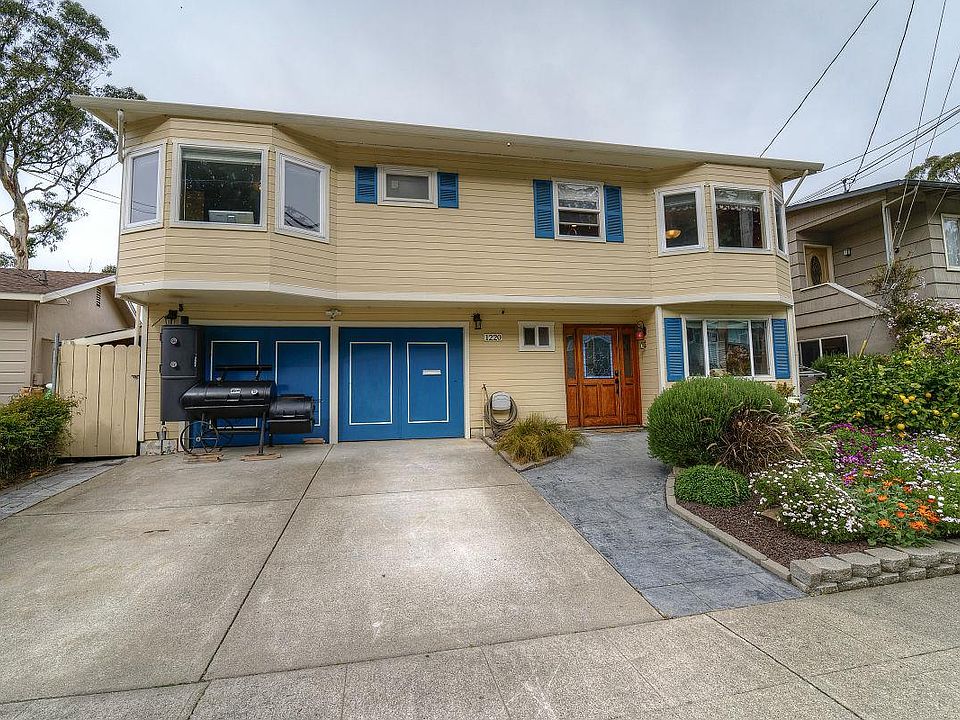 1st image of 1220 Seville Dr