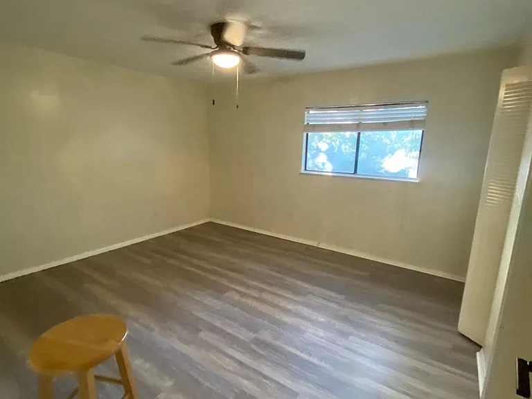 2858 Wonderwood Ln — Photo 10