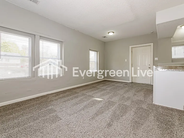 16501 S Crackerneck Rd — Photo 3