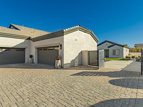 2nd image of 2521 E Jude Ln