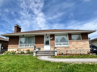 816 Cartier Blvd, Hawkesbury, ON K6A 1W7