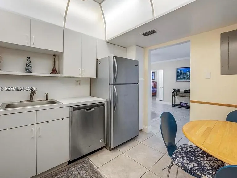 3725 S Ocean Dr #719 — Photo 15