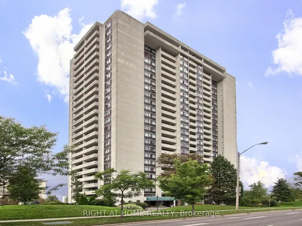 3300 Don Mills Rd #1006, Toronto, ON M2J 4X7