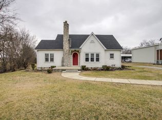 1835 E 9th St, Hopkinsville, KY 42240