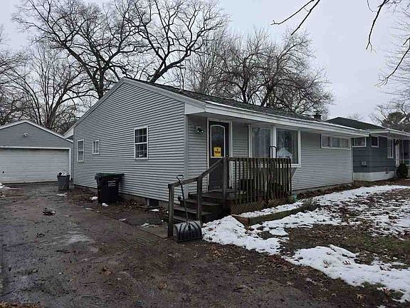 2nd image of 2028 Marcoux Ave